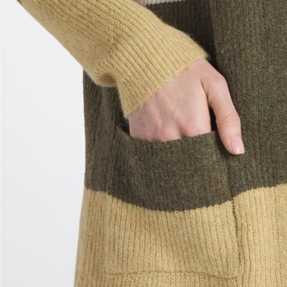 Pink Clover Color-block stripe cardigan size small - Picture 7 of 7